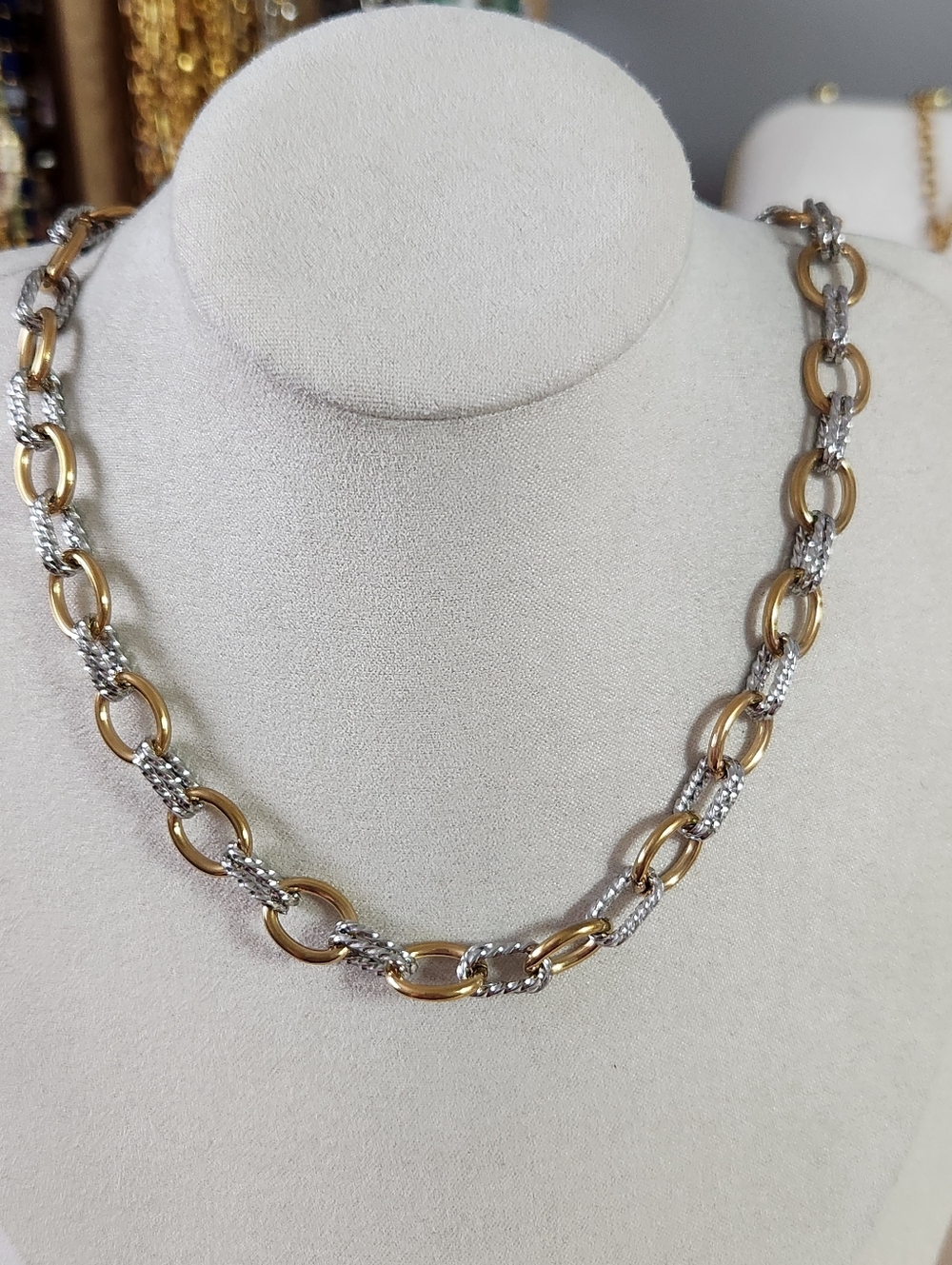 Two Tone Doubble Link Chunky Necklace